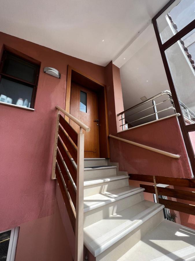 Retreat In The Centre Of * Korce