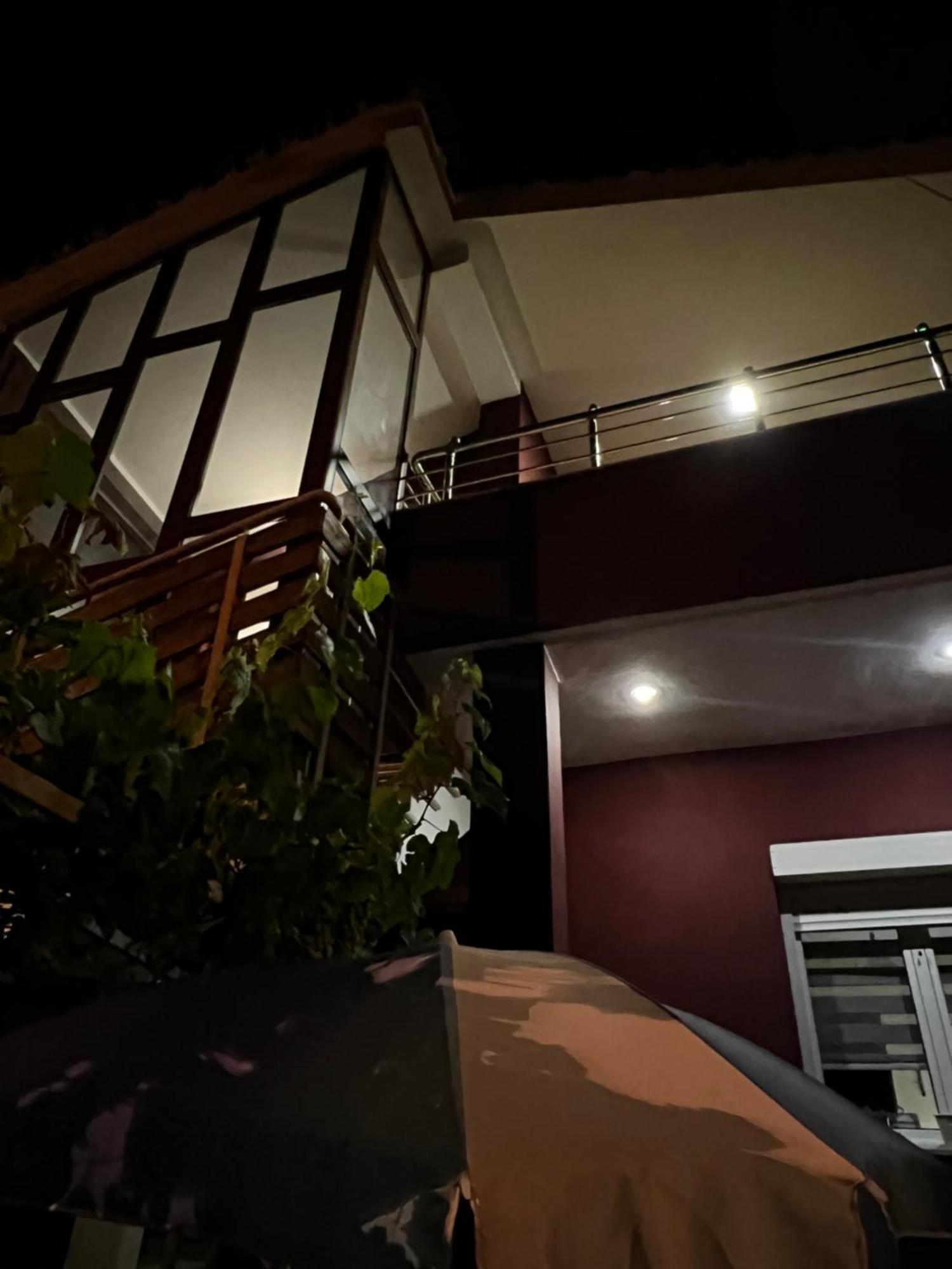 Retreat In The Centre Of Appartement Korce